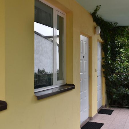 Hostel Malva Ломянкі Екстер'єр фото