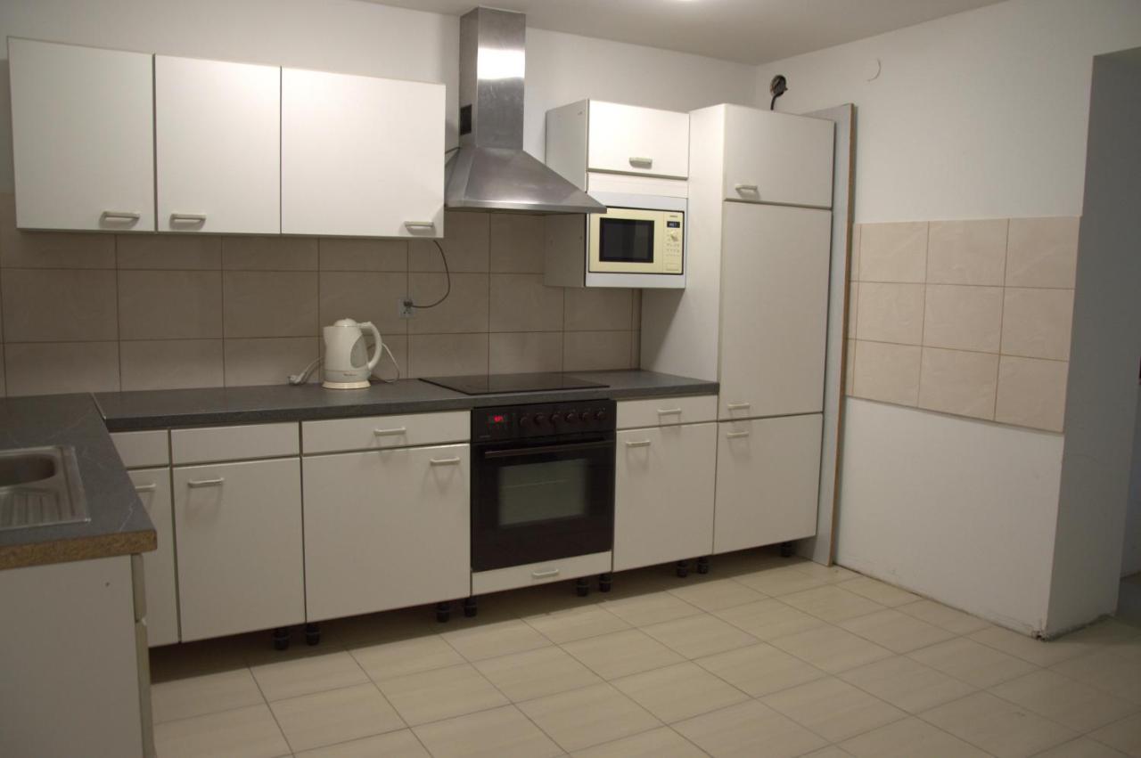 Hostel Malva Ломянкі Екстер'єр фото